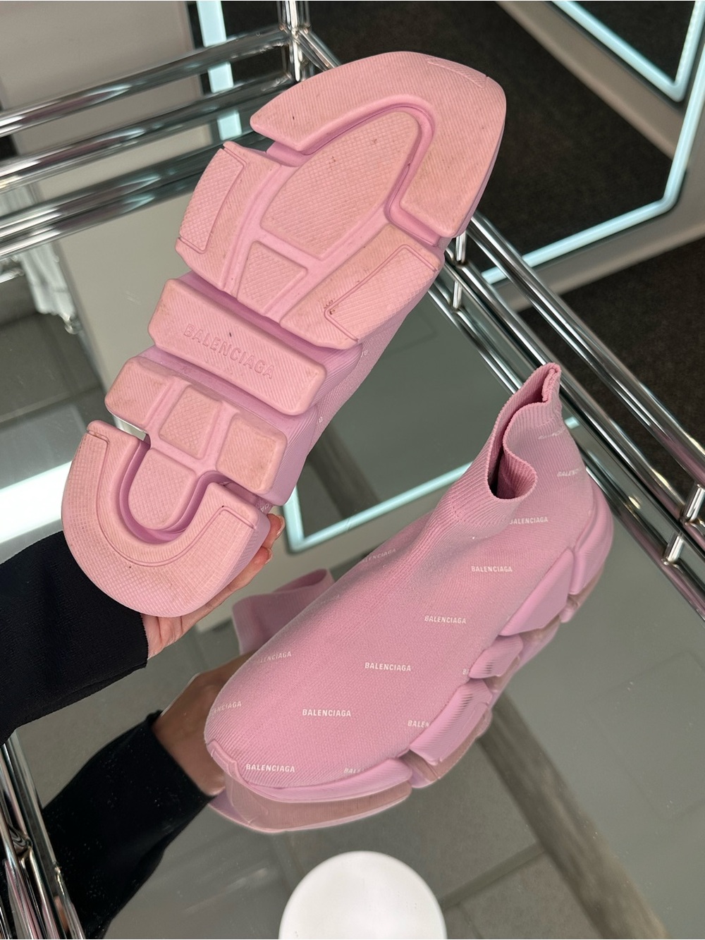 Balenciaga Sneaker - Picture 8 of 12